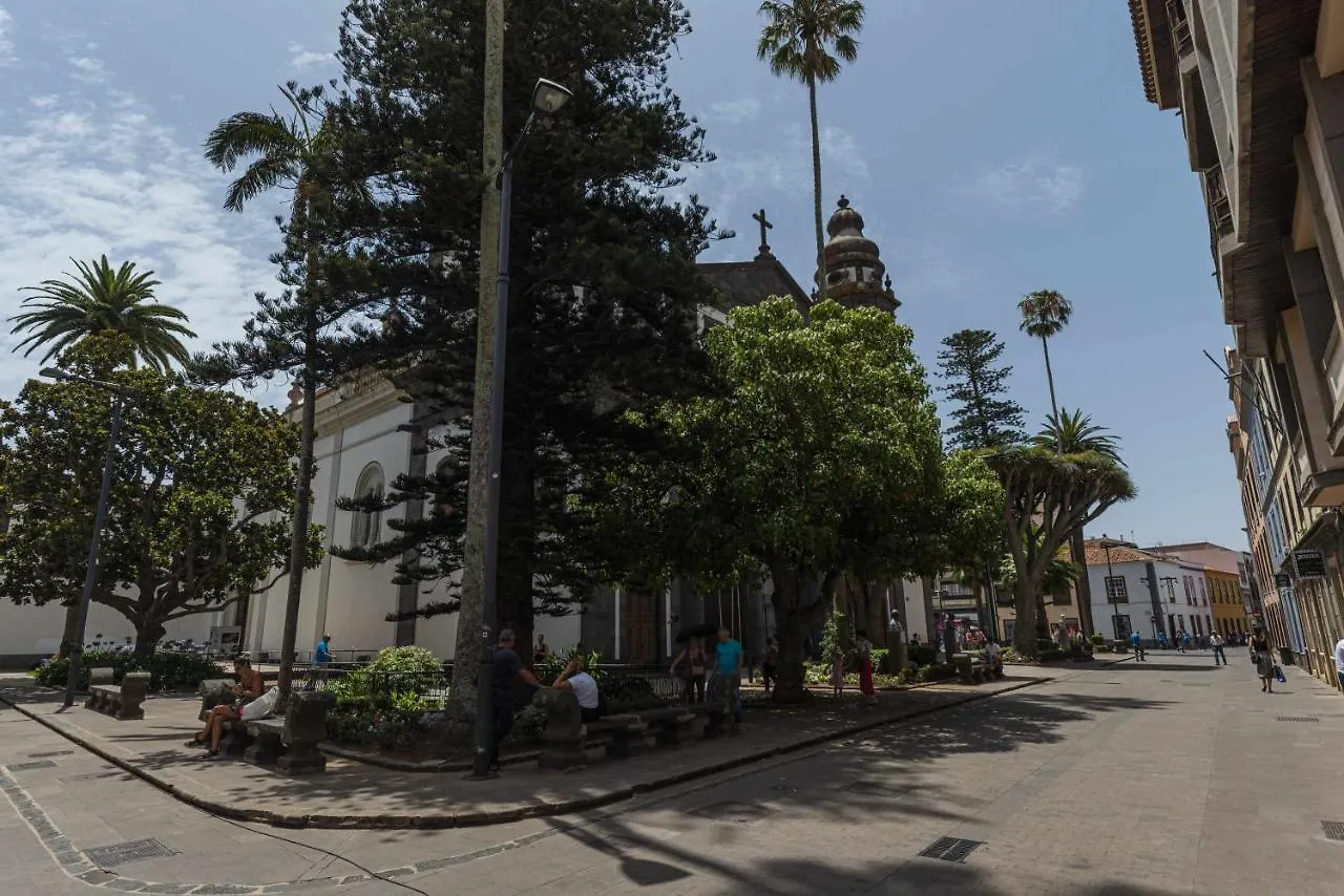 Los Adelantados El Aljibe Live Canarias La Laguna  0*, La Laguna (Tenerife)